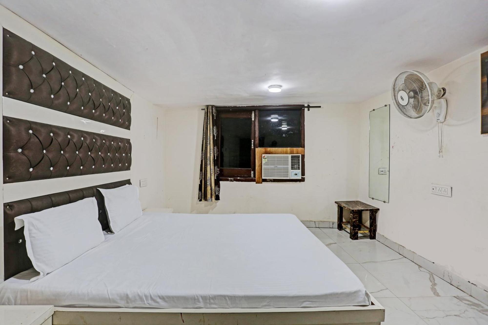 Hotel O Saffron Night Stay Амритсар Экстерьер фото