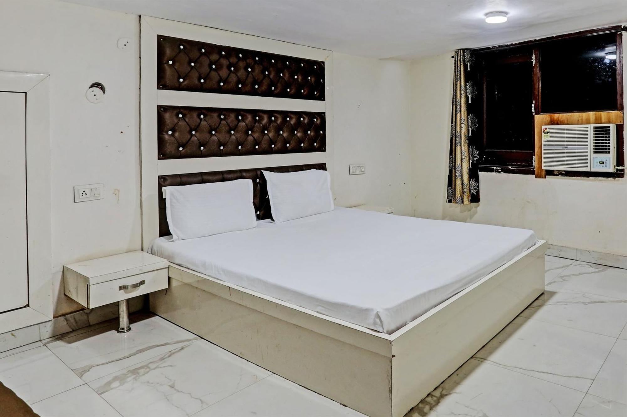 Hotel O Saffron Night Stay Амритсар Экстерьер фото