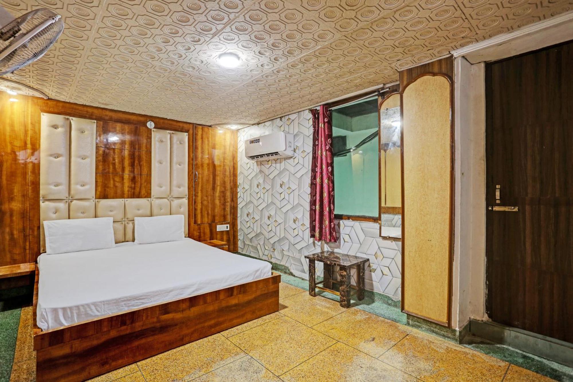 Hotel O Saffron Night Stay Амритсар Экстерьер фото