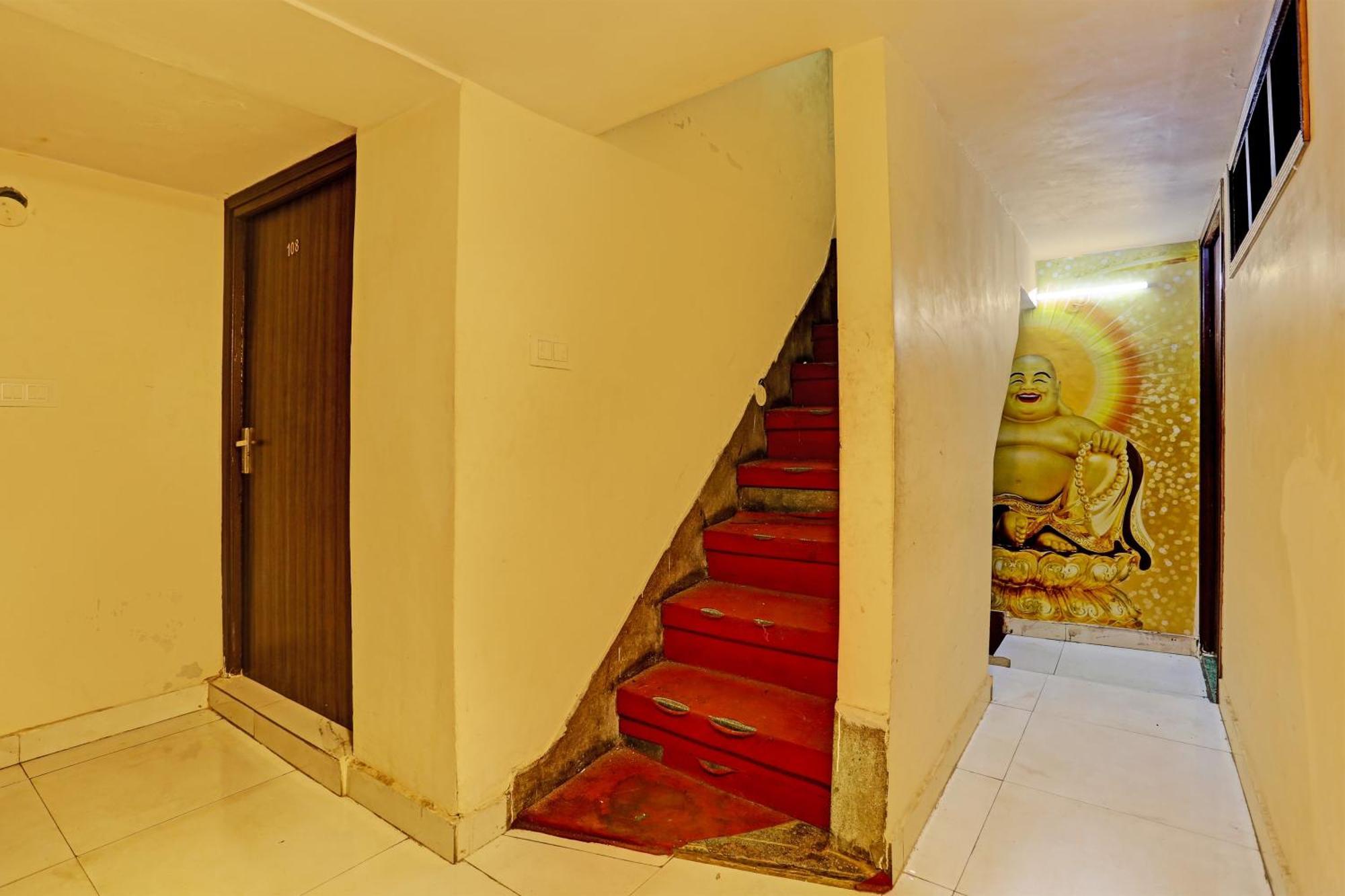 Hotel O Saffron Night Stay Амритсар Экстерьер фото