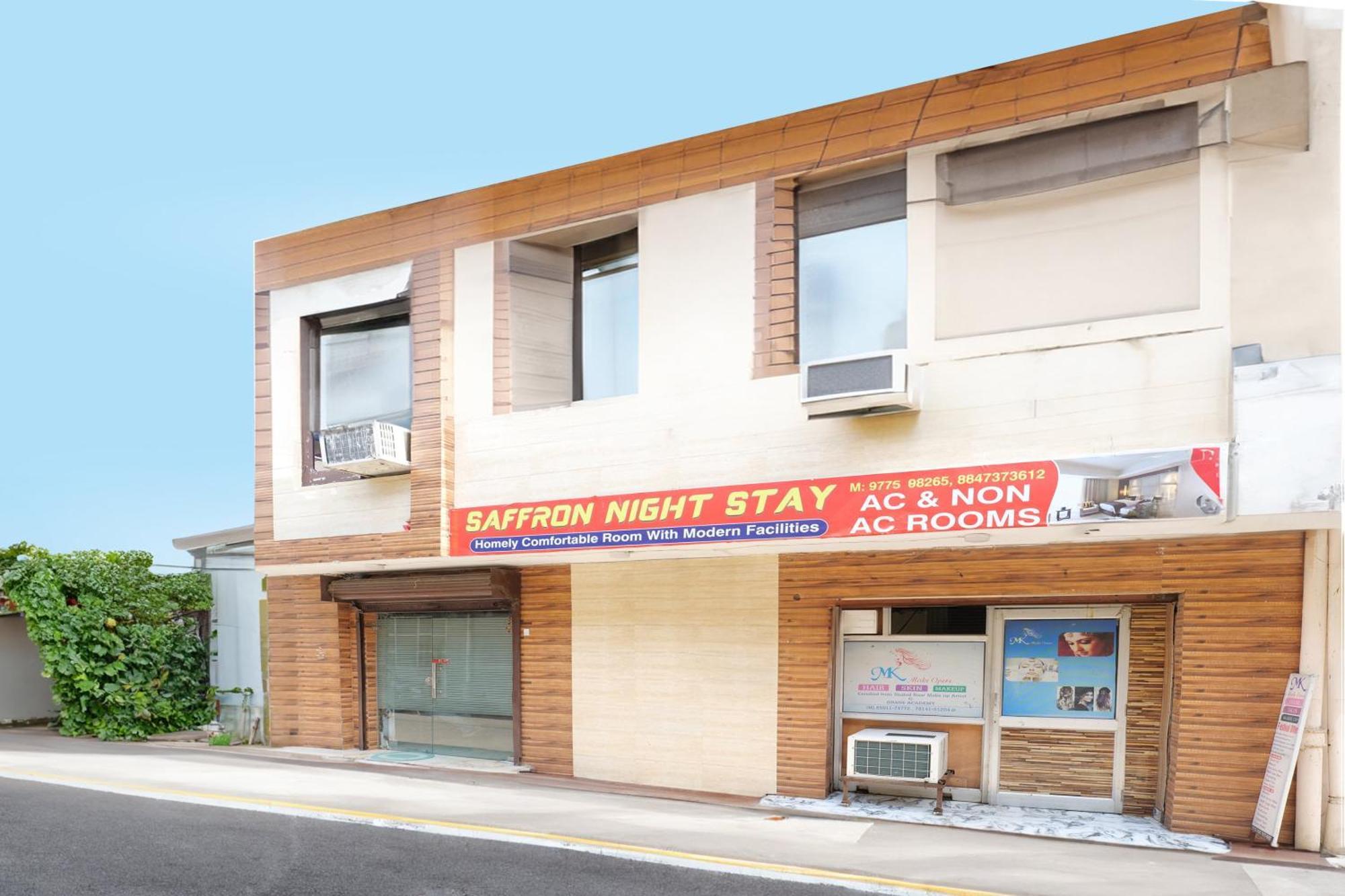 Hotel O Saffron Night Stay Амритсар Экстерьер фото
