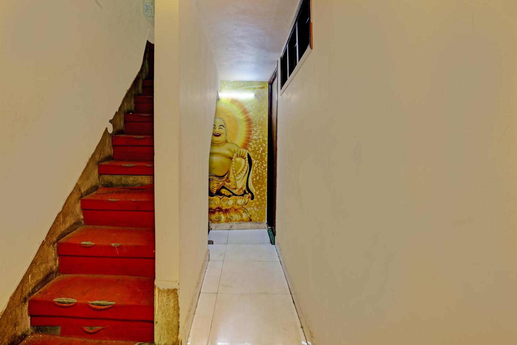 Hotel O Saffron Night Stay Амритсар Экстерьер фото