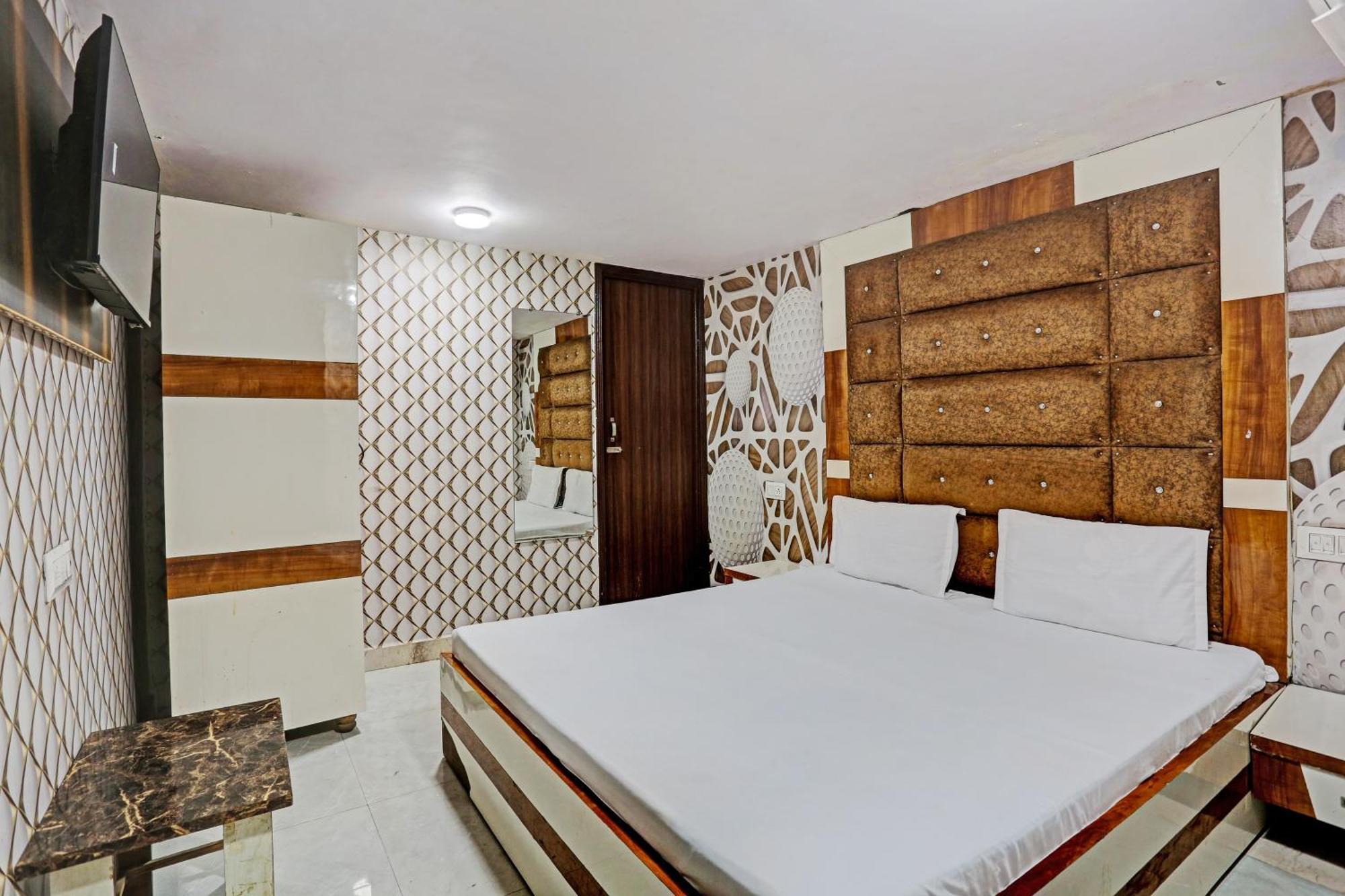 Hotel O Saffron Night Stay Амритсар Экстерьер фото
